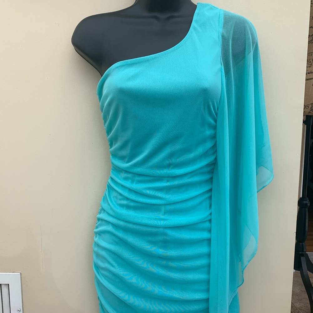Body Central ruched one shoulder dress